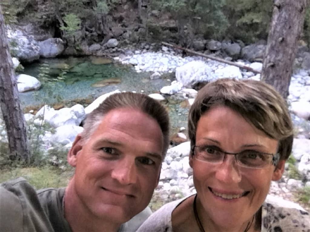 Les propriétaires Isa et Manu.JPG